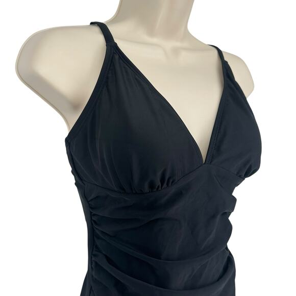 NEW Cupshe Black Shirring V Neck One Piece Swimsuit Small - Picture 3 of 7